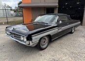 1962 Oldsmobile Starfire