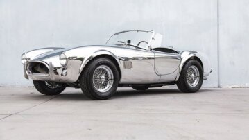 New 1962 Shelby Cobra-Replica
