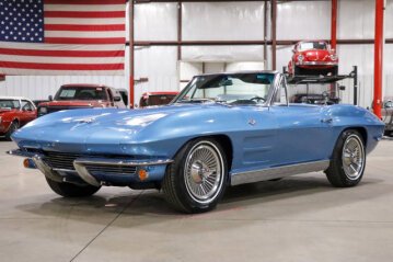 1963 Chevrolet Corvette Stingray Convertible