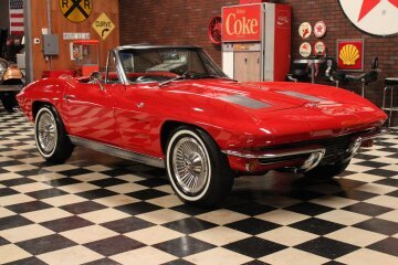 1963 Chevrolet Corvette Convertible