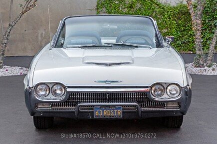 Photo 1 for 1963 Ford Thunderbird