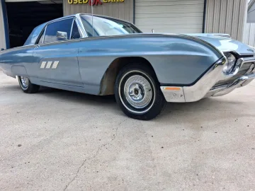 1963 Ford Thunderbird