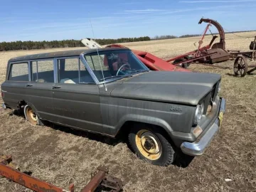 1963 Jeep Wagoneer