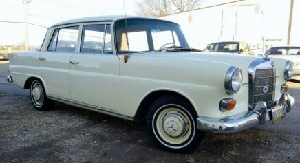 Photo 1 for 1963 Mercedes-Benz 190DC