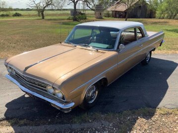 1963 Oldsmobile F-85