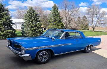 1963 Pontiac Bonneville Sedan