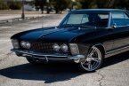Thumbnail Photo 2 for 1964 Buick Riviera