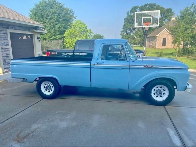 1964 Ford F250