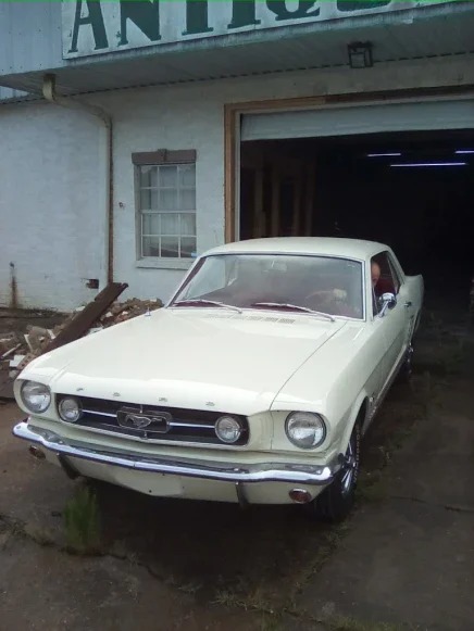 Photo 1 for 1964 Ford Mustang Coupe
