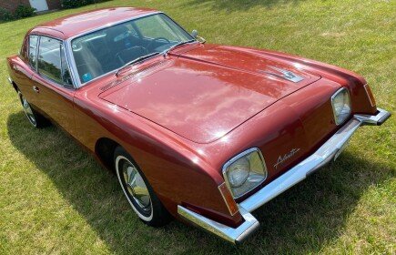 Photo 1 for 1964 Studebaker Avanti
