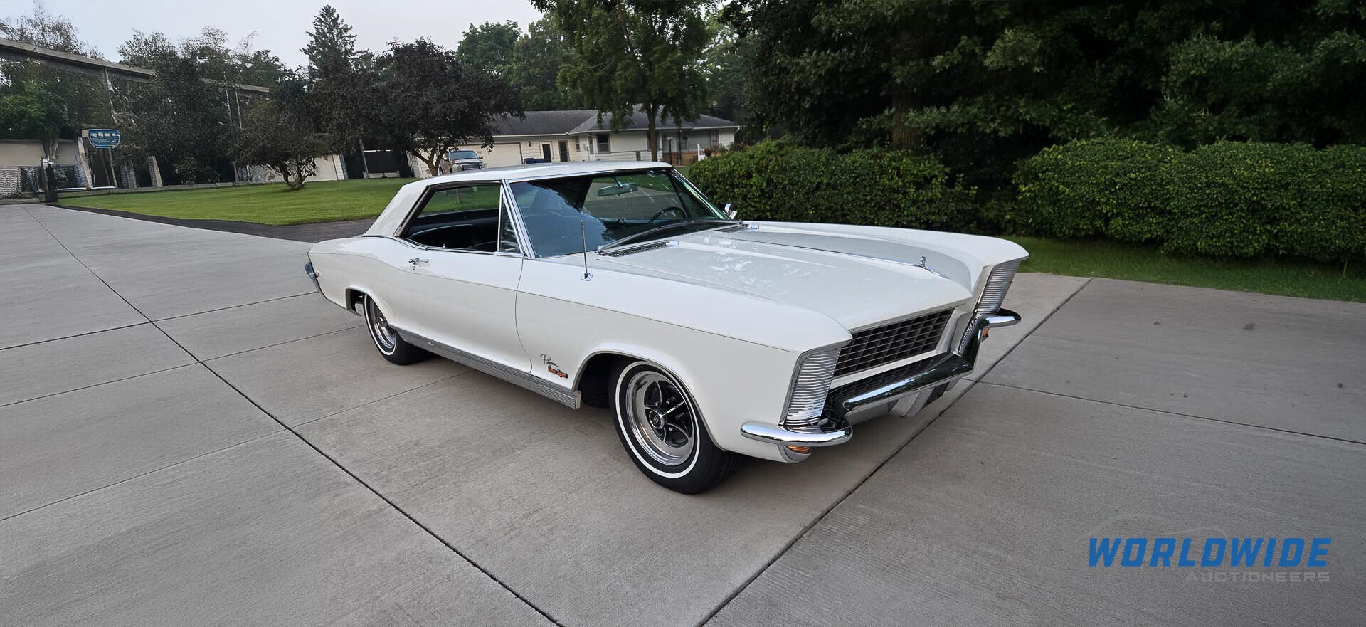 1965 Buick Riviera
