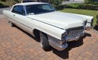 Thumbnail Photo 2 for 1965 Cadillac De Ville Convertible for Sale by Owner