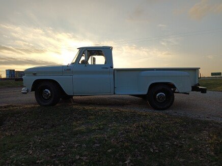 Photo 1 for 1965 Chevrolet C/K Truck C20 for Sale by Owner