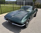 Thumbnail Photo 3 for 1965 Chevrolet Corvette