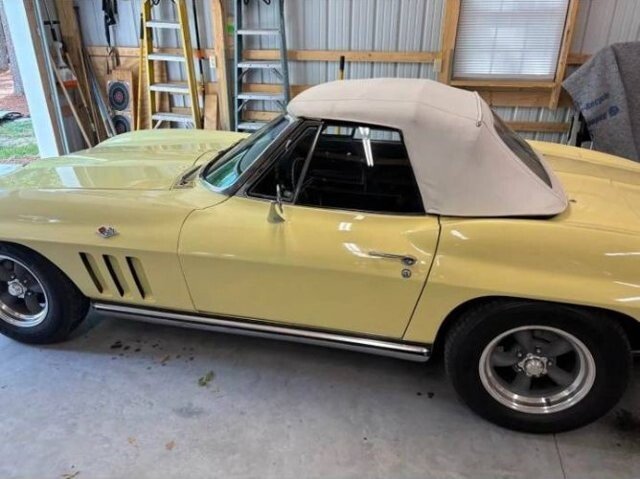 1965 Chevrolet Corvette Stingray