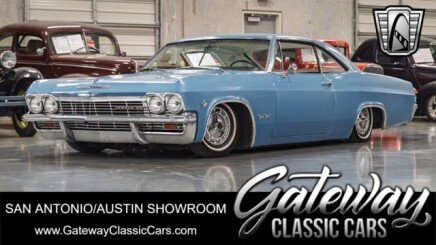 Photo 1 for 1965 Chevrolet Impala SS