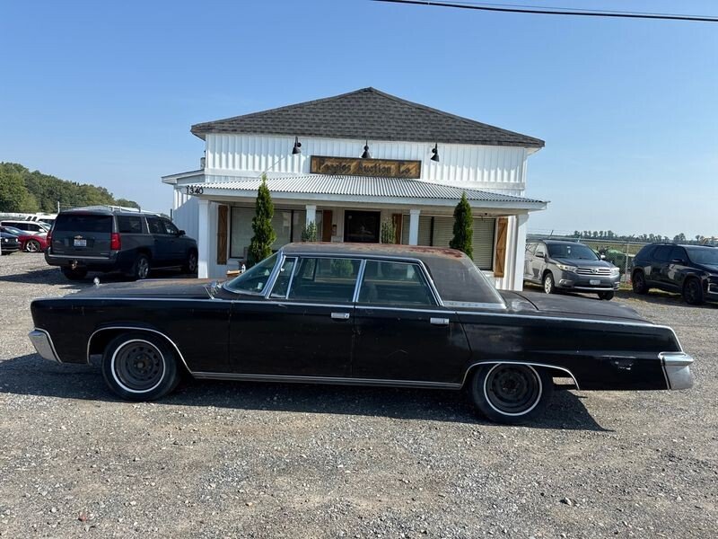 1965 Chrysler Imperial Crown