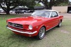 Thumbnail Photo 2 for 1965 Ford Mustang Convertible