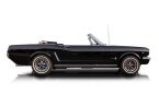 Thumbnail Photo 2 for 1965 Ford Mustang Convertible