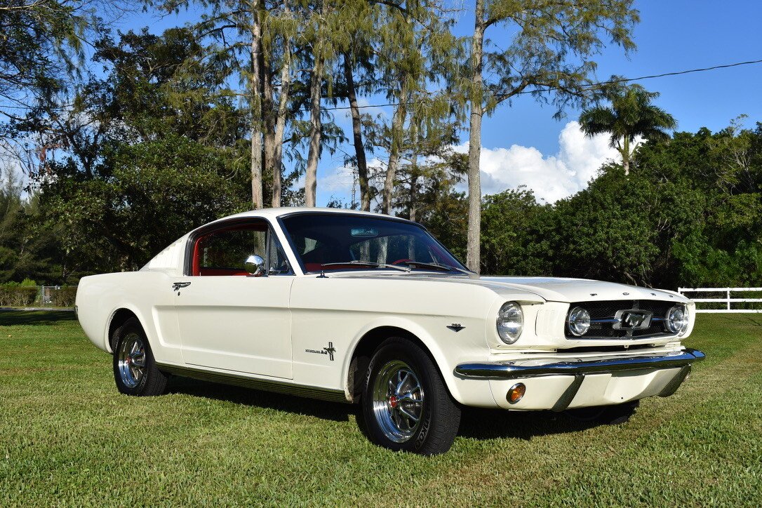 1965 Ford Mustang Fastback