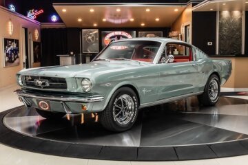 1965 Ford Mustang Fastback