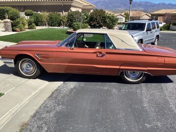 1965 Ford Thunderbird
