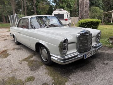 1965 Mercedes-Benz 220B