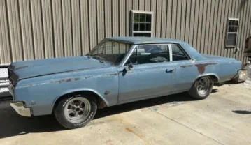 1965 Oldsmobile F-85
