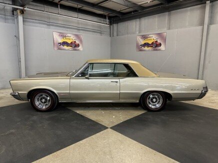 Photo 1 for 1965 Pontiac GTO