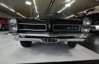 Thumbnail Photo 2 for 1965 Pontiac GTO