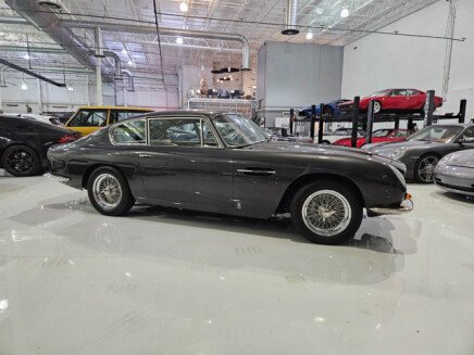 Photo 1 for 1966 Aston Martin DB6