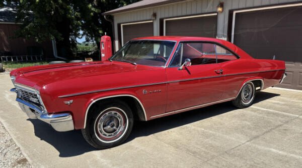 1966 Chevrolet Impala Coupe