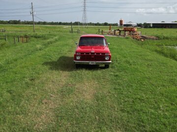 1966 Ford F100 2WD Regular Cab