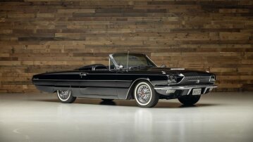 1966 Ford Thunderbird