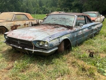 1966 Ford Thunderbird