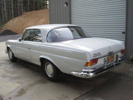 Photo 1 for 1966 Mercedes-Benz 220SE