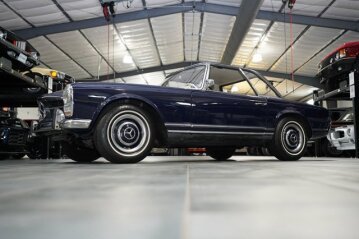 1966 Mercedes-Benz 230SL