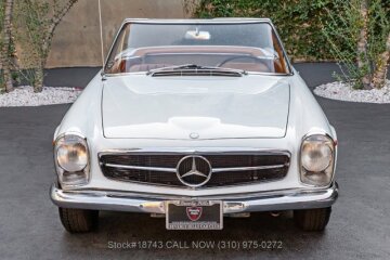 1966 Mercedes-Benz 230SL