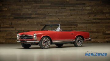 1966 Mercedes-Benz 230SL