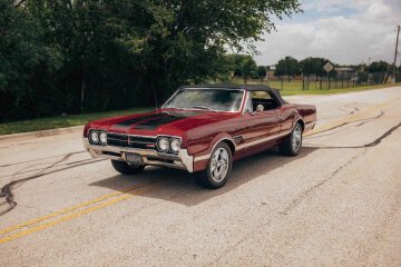 1966 Oldsmobile Cutlass Supreme Convertible