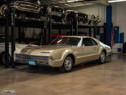 Photo 1 for 1966 Oldsmobile Toronado