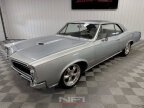 Thumbnail Photo 3 for 1966 Pontiac GTO