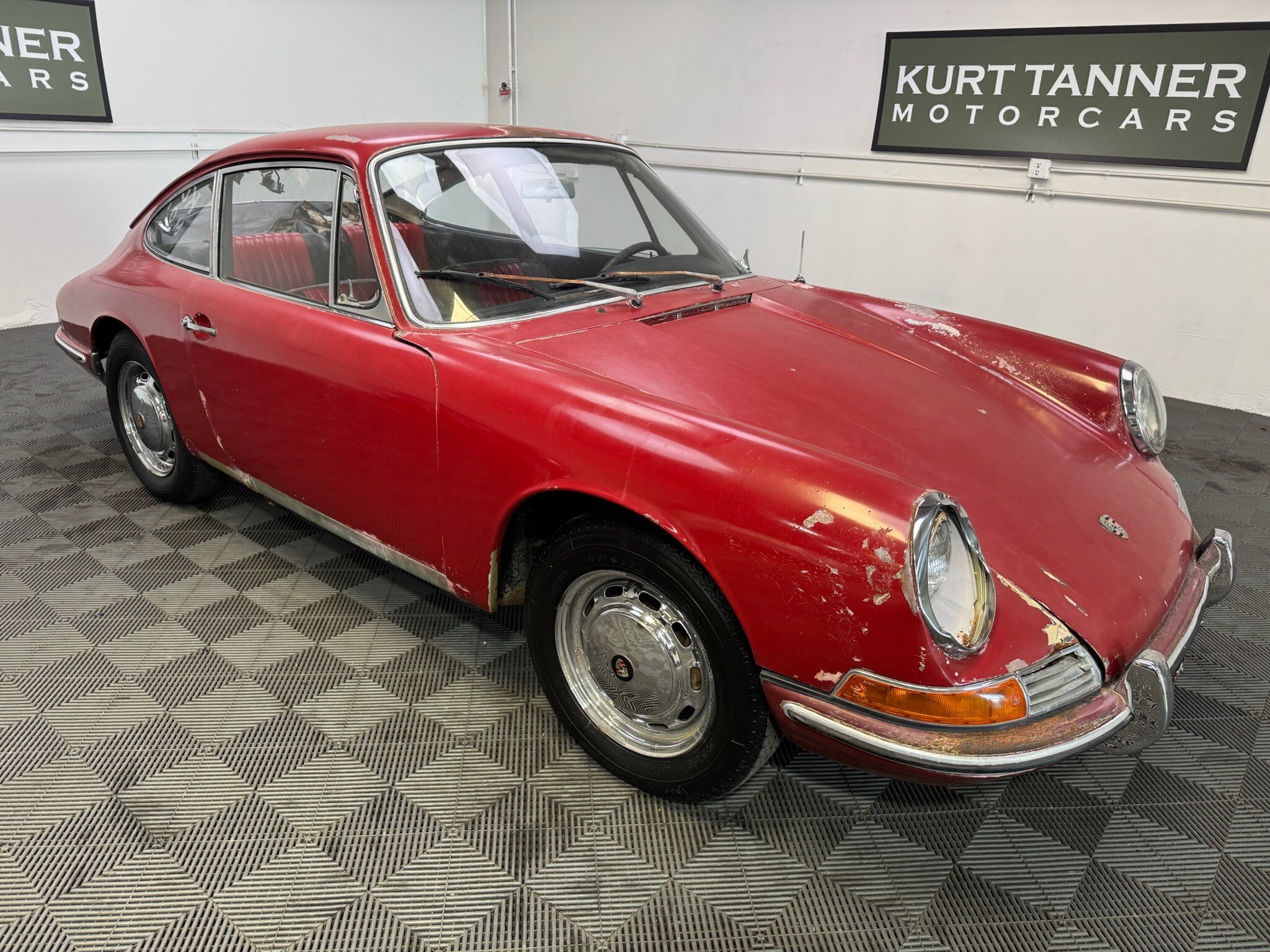 1966 912