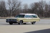 1967 Chrysler Town & Country