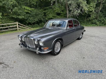 1967 Jaguar 420
