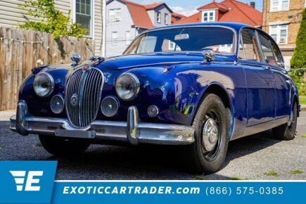 Photo 1 for 1967 Jaguar Mark II
