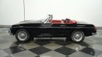 Thumbnail Photo 2 for 1967 MG MGB