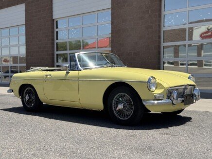 Photo 1 for 1967 MG MGB
