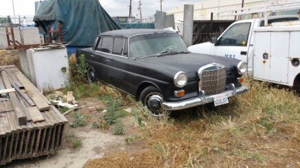 Photo 1 for 1967 Mercedes-Benz 200D