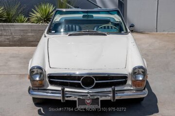 1967 Mercedes-Benz 230SL